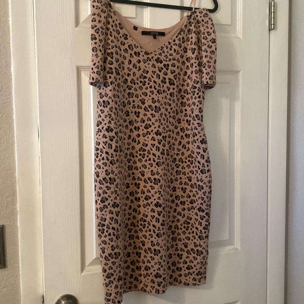 Guess size medium off the shoulder pink animal print dress